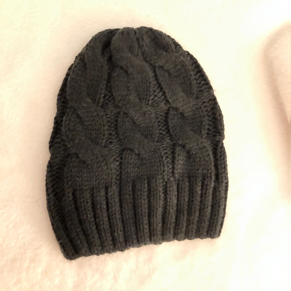 5/$25 Black Beanie